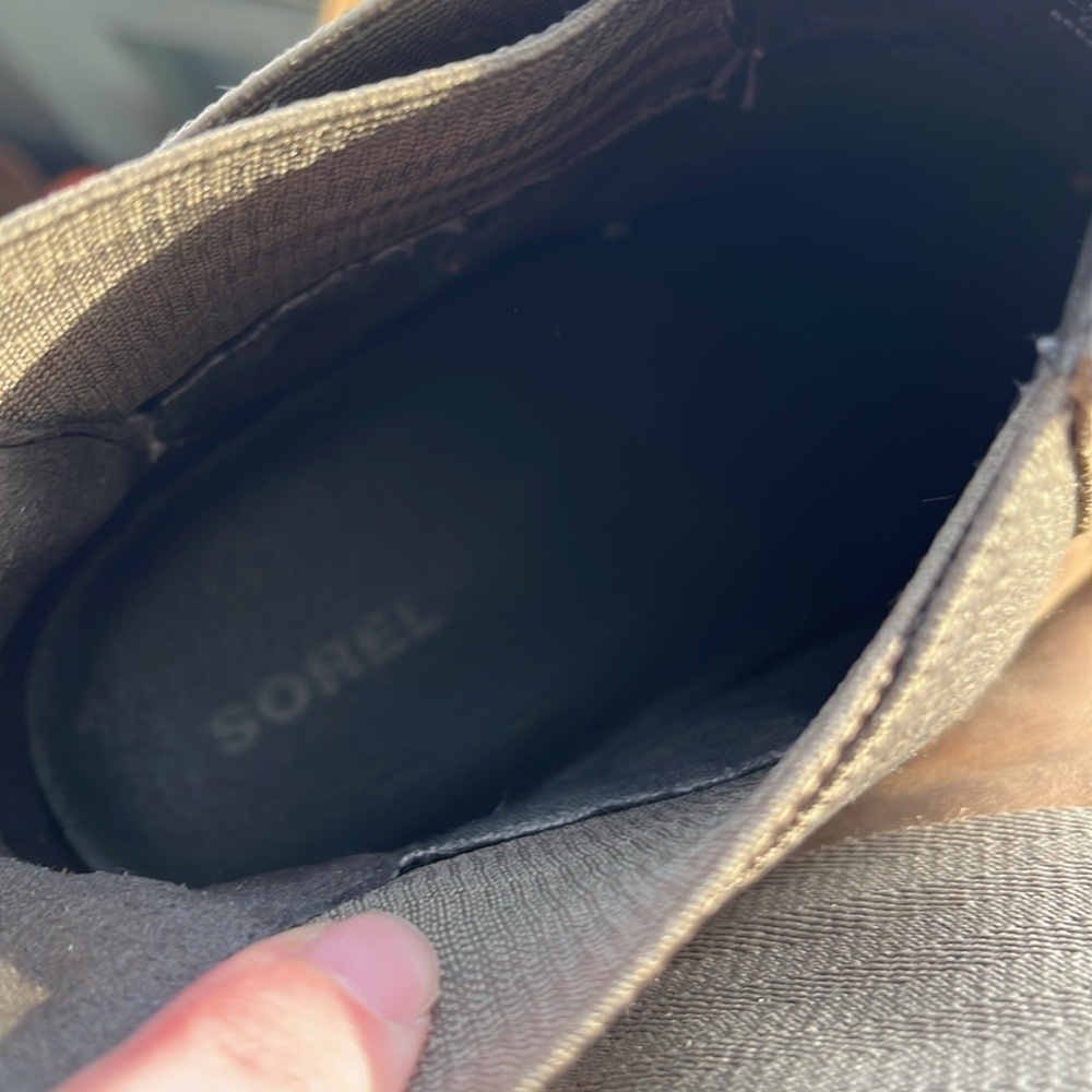 Sorel Addington Heeled Chelsea Boots Size 9 - Picture 13 of 14